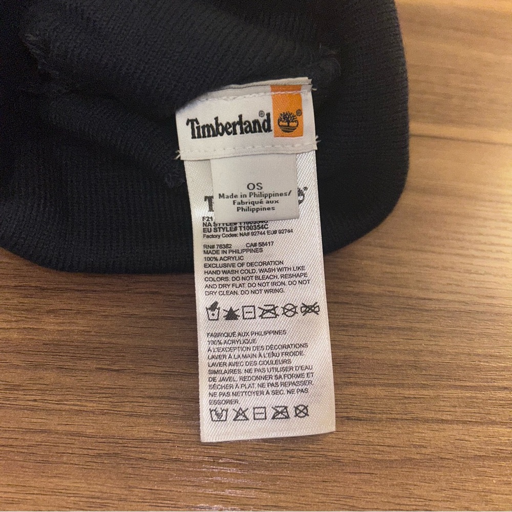 Timberland Beanie Hat Stocking Cap Cuffed Winter Knit Navy Men's One Size - Picture 3 of 3